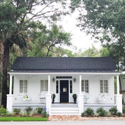 Let's Stay Home Bedroom, Living Cottage Bungalow House Plans, Small White House, Small Bungalow, Small Cottage Homes, Beaufort Sc, Affordable Interior Design, Lets Stay Home, Farmhouse Style House Plans, Bungalow House Plans