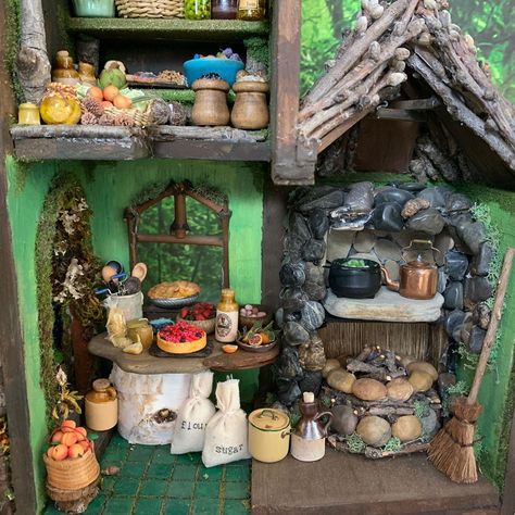 Twinsy Little Rabbithole on Instagram: “I just haven’t been able to “work” on the fairy house lately 😕🤷‍♀️ So I decided to put all of the twinsy little things into it so I can at…” Fairy House Kitchen, Fairy Cottage House Interior, Fairy House Interior, Fairy Cottage House, Fairy Kitchen, Happy Hobbies, Gunpla Diorama, Fairy Dollhouse, Cottage House Interior