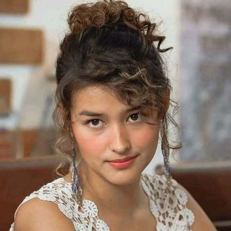 Liz Soberano, Lisa Soberano, Aloe Vera Hair, Aloe Vera Hair Mask, Enrique Gil, Face Refs, Red Curly Hair, Liza Soberano, Female Actresses