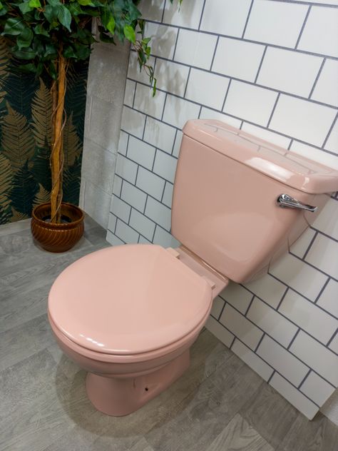 Our traditional style coral pink toilet pan and cistern is the perfect way to add color to your classic bathroom. With elegant curves, high-quality materials and a beautiful coral pink finish, it's functional, stylish and sure to impress. Part of our range of colored bathroom suites, this toilet set is easy to install and brings character to your bathroom. A unique way to make a statement or add a pop of color. Upgrade your bathroom with this traditional, yet modern twist. Colored Bathroom, Guest House Bathroom, Colored Toilets, Traditional Toilet, Pink Toilet, Island Cottage, Bespoke Bathroom, Ceramic Store, House Bathrooms