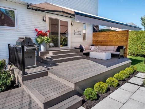 Miami Backyard, Deck Redo, Small Backyard Decks, Canada Lake, Futuristic Bedroom, Porch Pots, Front Landscape, Yard Deck, Patio Plans