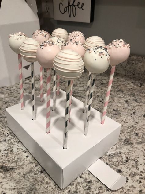 Cake Pop Boxes, Cake Pop Recipe Easy, Cake Jars, Elegant Cookies, Cake Pop Designs, Pop Cake, Pop Cakes, Birthday Snacks, Cake Pop Decorating