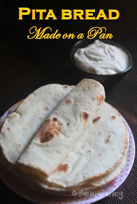 Nepal Recipes, Kuboos Recipe, Lebanese Pita Bread Recipe, Shawarma Bread, Lavash Recipes, Shawarma Sauce, Whole Wheat Pita Bread, Lemon Tahini Sauce, Arabic Bread