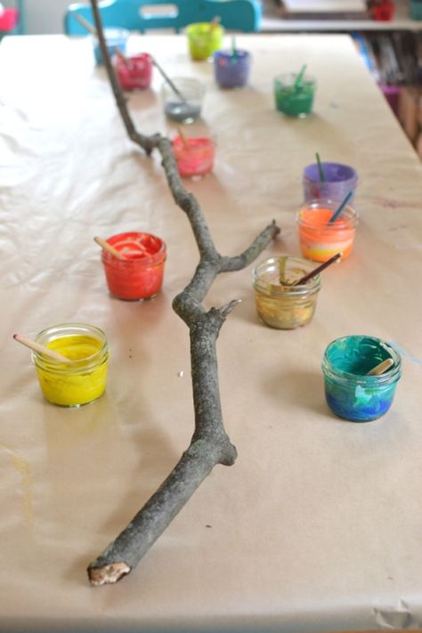 kids will love this format, especially if they find their own branch // great project for a group Painted Branches, Tree Study, Creative Curriculum, Nature Play, Collaborative Art, Kindergarten Art, Toddler Art, Camping Art, Reggio Emilia