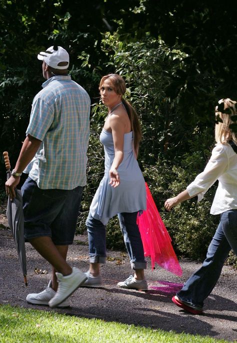 Jennifer Lopez on set July Monster in Law 2004 Monster In Law Outfits, Law Outfits, Monster In Law, Light Feminine, Marc Anthony, Feminine Outfit, On Set, Jennifer Lopez, American Actress