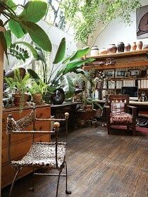 Interior Boho, Deco Nature, New York Homes, Indoor Gardens, Room With Plants, Decoration Inspiration, Colonial Style, Style At Home, Creative People