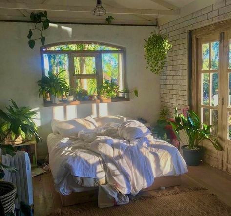 Dream Rooms, Dekorasi Kamar Tidur, Room Deco, Redecorate Bedroom, Aesthetic Rooms, Dreamy Room, Cozy Room, Room Inspiration Bedroom, Room Ideas Bedroom