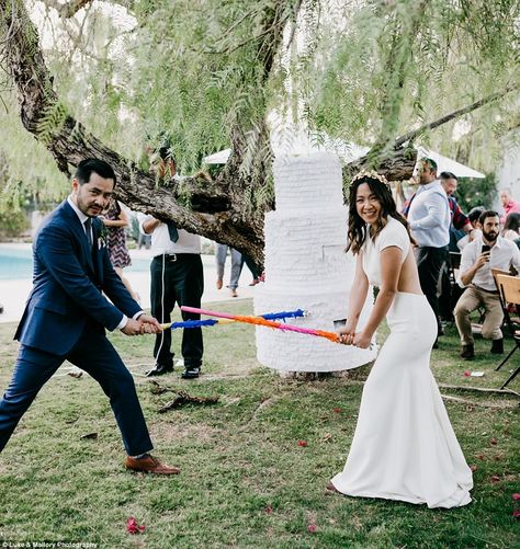 Wedding Games, Nautical Wedding, Wedding Pinata, Pizza Wedding, Boda Mexicana, Unconventional Wedding, Wedding Activities, Wedding Entertainment, Wedding Programs