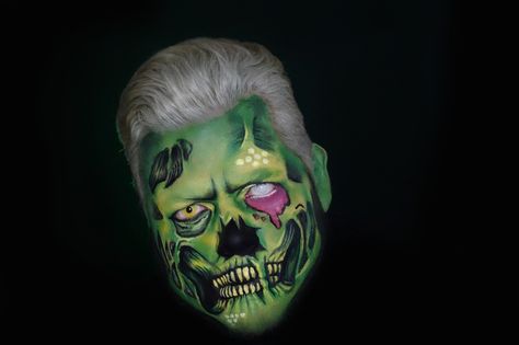 pop art zombie makeup Pop Art Zombie Costume, Mythical Makeup, Pop Art Zombie Makeup, Pop Art Zombie, Halloween Party Outfits, Zombie Makeup, Zombie Costume, Alternative Makeup, Halloween 2024