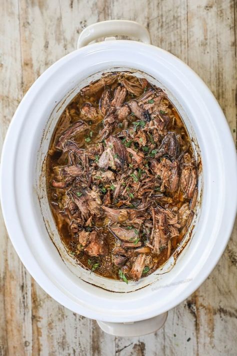 French Onion Pot Roast, Chuck Roast Crock Pot Recipes, Crock Pot Chuck Roast, Crockpot Pot Roast, Crockpot Roast Recipes, Pot Roast Crock Pot Recipes, Chuck Roast Recipes, Easy Pot Roast, Best Beef Recipes