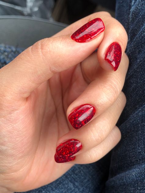 Red And White Nails Glitter, Red Glitter Manicure, Red Glitter Square Nails, Short Red Nails With Glitter, Bright Red Christmas Nails, Christmas Red Glitter Nails, Short Red Glitter Nails, Red Sparkly Nails Christmas, Sparkly Red Nails Acrylic Short