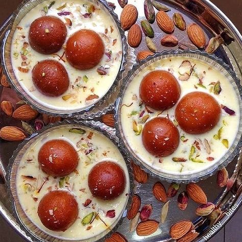 Delhi Lifestyleblogger - Anish on Instagram: “The deadly combination of Rabri and Gulab Jamun 😍 Tag someone who loves this combo! Picture & post credits : @healthy___bites ••• • #food…” Bangladeshi Food, Fusion Recipes, Powder Milk, Mumbai Food, Custard Powder, Gulab Jamun, Sugar Syrup, Indian Dessert Recipes, Afghan Clothes