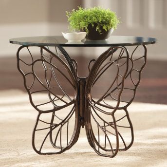 I loved this butterfly side table from FrontGate. I wish I could redecorate my home now :) Cottage Rustic, Butterfly Table, Contemporary Side Tables, Cool Tables, Rustic Cottage, Interior Modern, Iron Furniture, Creative Furniture, Forged Iron