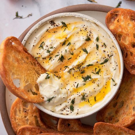 Whipped Ricotta Whipped Ricotta Dip, Whipped Ricotta Recipe, Antipasto Platter Italian, Ricotta Dip, Ricotta Recipe, Ricotta Cheese Recipes, Quick Appetizer, Whipped Ricotta, Cheese Dip Recipes