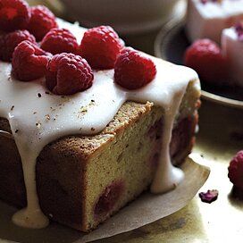 Iced Raspberry Loaf Cake Raspberry Loaf Cake, Raspberry Loaf, Cake And Tea, Tea And Cake, Loaf Cake Recipes, A Piece Of Cake, Loaf Cake, Pound Cake Recipes, Piece Of Cake