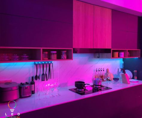 Led Apartment Kitchen, Led Kitchen Ideas, Kitchen Ideas With Led Lights, Led Lights Kitchen Ideas, Led In Kitchen, Led Light House Aesthetic, Led Lights House Aesthetic, Led Kitchen Aesthetic, Apartment With Led Lights