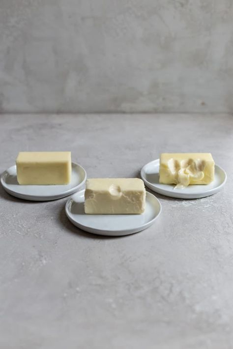 Use any of these 3 tricks to learn how to soften butter quickly. One trick shows you how to soften butter without a microwave. The other tricks use a microwave to soften butter. Try any of these baking hacks today! #howtosoftenbutter #howtosoftenbutterquickly #roomtemperaturebutter #bakingtricks #bakinghacks #frostingandfettuccine Soften Butter Quickly, Canned Butter, Baking Hacks, Cookie Recipes Homemade, Keto Cake, Streusel Topping, Cookie Scoop, Baking Tips, Stick Of Butter