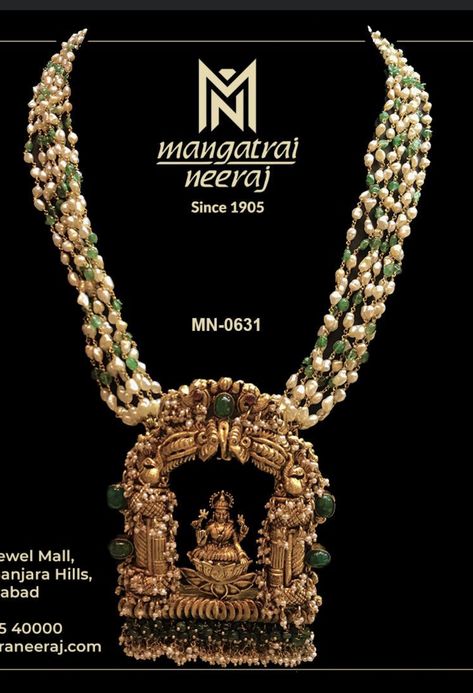 Nakshi Pendent, Bridal Diamond Necklace, Temple Jewelry Necklace, Gold Temple Jewellery, Bridal Necklace Designs, Antique Necklaces Design, Antique Gold Jewelry Indian, Modern Gold Jewelry, Pearl Jewelry Design