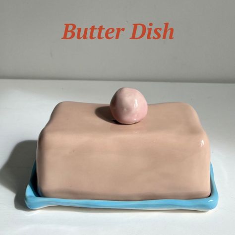 @modeletto.store Butter lovers you need this at your place 🧈💛 Easy to make pottery templates online now #pottery #potterytiktok #ceramics #handmadepottery ♬ lover - ౨ৎ In this video we teach you how to make a  butter dish using our pottery template here. Use our pottery kit + extra bag of clay + glaze for this one. It Hand Moulded Pottery, Butter Dish Pottery Ideas, Pottery Butter Dish Template, Diy Butter Dish, Ceramic Butter Dish Template, Air Dry Clay Butter Dish, Handmade Butter Dish, Ceramics Butter Dish, Butter Dish Template