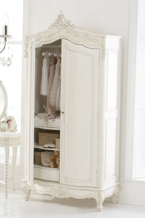 Shabby Chic Wardrobe Shabby Chic Bathroom Accessories, Ivory Furniture, Shabby Chic Wardrobe, Muebles Shabby Chic, Shabby Chic Vanity, Shabby Chic Sofa, Shabby Chic Dining, Chic Sofa, Shabby Chic Table