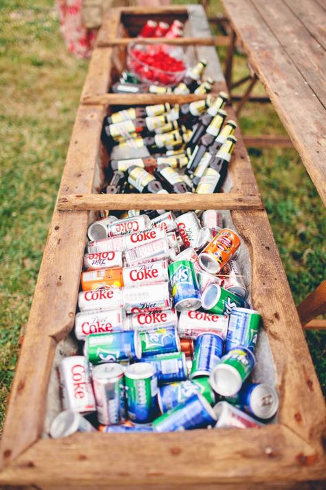 Flower-box turned cooler = genius. Would be really cute to put outside for an outdoor wedding reception or party. Wedding Barn, Barn Ideas, Wedding Drink, Rustic Outdoor, Iftar, Wedding Food, Fairytale Wedding, Wedding Planners, Event Styling