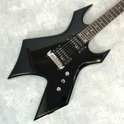 Electric Guitar Warlock, B C Rich Warlock, Cool Guitars Electric, Warlock Guitar, Rock Electric Guitar, Electronic Guitar, Black Electric Guitar, Instruments Art, Black Guitar