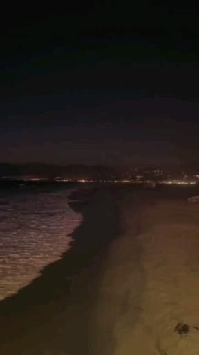 Night Beach Live Wallpaper [Video] | Ocean at night, Relaxing videos aesthetic night, Beach at night Beach Relaxing Pictures, Beach At Night Aesthetic Wallpaper, Live Video Aesthetic, Thunder Aesthetic Video, Relaxing Wallpaper Aesthetic, Relaxing Videos Aesthetic Night, Ocean At Night Aesthetic, Aesthetic Beach Videos, Deep Video Edits