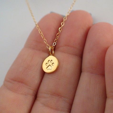 Paw Necklace, Beautiful Gold Necklaces, Accesories Jewelry, Neck Jewellery, Cat Jewelry, Creative Jewelry, Fantasy Jewelry, Girly Jewelry, Itty Bitty