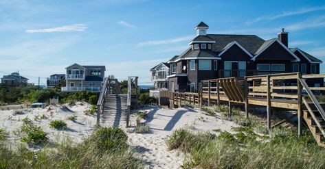 Check out this American Lifestyle Magazine blog post! The 411 On Buying A Vacation Home Multi Million Dollar Homes, Hamptons Homes, Malibu Beach House, Union County, Suburban House, Million Dollar Homes, Malibu Beaches, Expensive Houses, California Homes