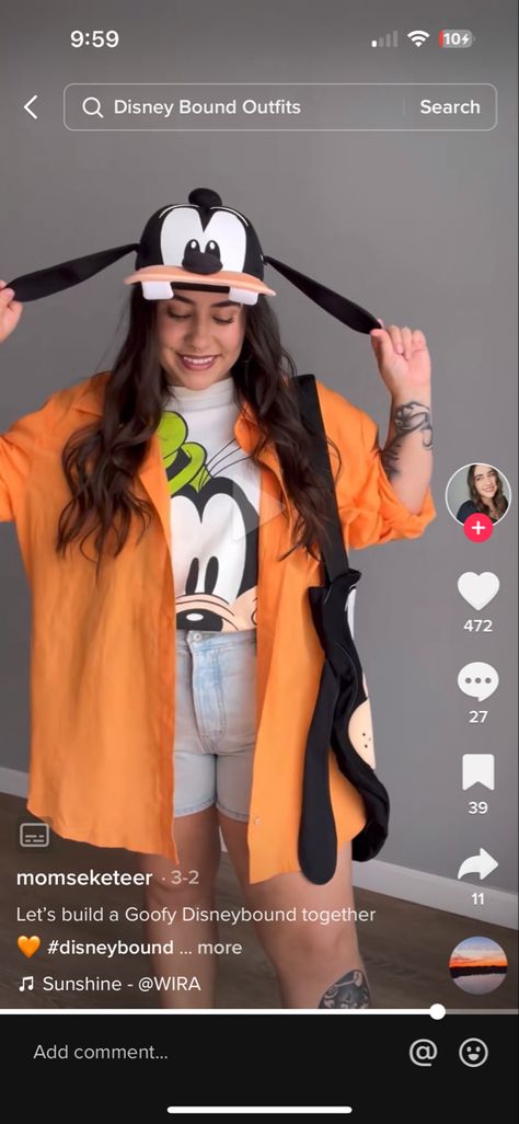 Goofy Disneybound, Goofy Outfits, Disney Trip Surprise, Pluto Disney, Disney Wear, Disney Bound Outfits Casual, Goofy Disney, Theme Park Outfits, Disney Paris