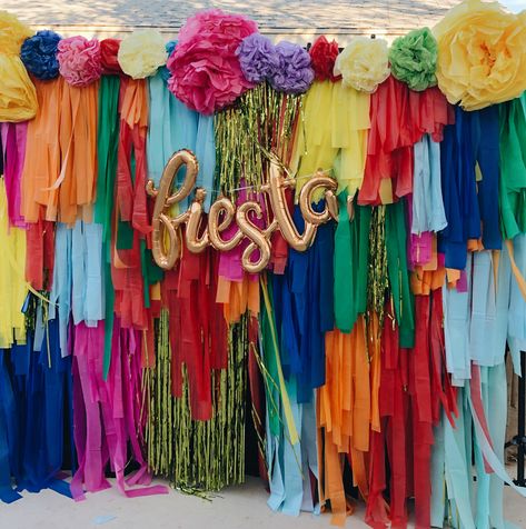 Mexican Fiesta Party Decorations Photo Backdrops, Fiesta Theme Photo Booth, 40th Taco Party, Fiesta Booth Decorations, Fiesta Backdrop Mexican, Mexican Theme 40th Birthday Party, Fiesta Theme 60th Birthday Party, Festa Party Ideas Mexican Fiesta, 30 Mexican Birthday Party