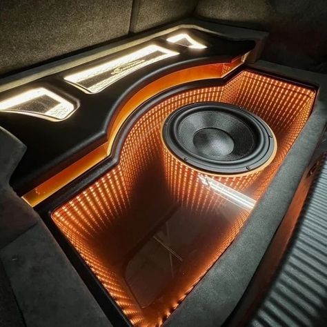 🔥I've always been fascinated by infinity panels, they look so awesome. Great job @soundworksmd 🤙 🛒 https://bassheadboxes.com ☑️ THE place for #BASS 📮 Fast FREE shipping - CONT US #carstereo #caraudiofab #caraudio #bassheadboxes Car Sound System Ideas, Custom Subwoofer Enclosure, Center Console Subwoofer Enclosure, Car Audio Trunk Design, Stereo Idea, Car Speaker Box, Truck Audio, Car Audio Fabrication, Car Audio Systems Boxes