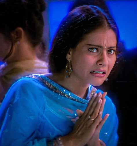 Blue Indian Aesthetic, Aesthetic Bollywood, Bollywood Aesthetics, Brown Girl Aesthetic, Bollywood Wallpaper, 90s Bollywood Fashion, Kajol Devgan, Bollywood Retro, Vintage Bollywood Aesthetic