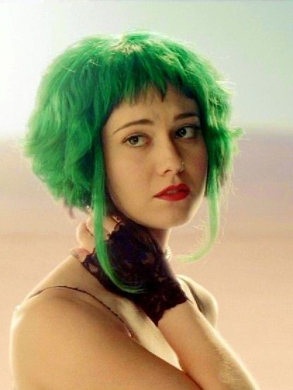 ramona-flowers-with-green-hair Ramona Flowers Hair, Short Green Hair, Green Hair Dye, Portrait Reference, Ramona Flowers, Scott Pilgrim Vs. The World, Mary Elizabeth Winstead, Punk Hair, Alternative Hair