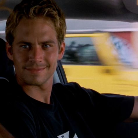 Brian O'conner 2 Fast 2 Furious, Paul Walker Fast And Furious 1, Paul Walker 2000’s, Paul Walker She's All That, Paul Walker Icons, Brian O Conner Icon, Brian O'conner Wallpaper, Paul Walker Aesthetic, Bryan Oconer