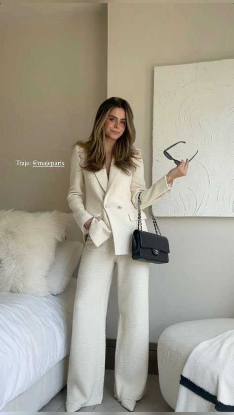 Jump Suits, Elegant Outfit Classy, Look Formal, Professional Outfits Women, Stylish Work Attire, Suits Design, Woman Suit Fashion, Stylish Work Outfits, Graduation Outfit