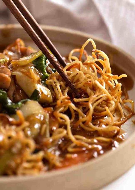 Crispy Noodle Chow Mein, Crispy Chicken And Noodles, Chicken Chow Mein With Crispy Noodles, Chinese Crispy Noodles, Crispy Ramen Noodles, Chow Mein Noodles Recipe Crunchy, Chinese Stir Fry Noodles, Crispy Chow Mein, Crunchy Noodles