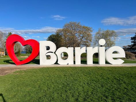 Best Things to do in Barrie Ontario - Simply Nma Barrie Ontario Canada, Ontario Canada Travel, Barrie Ontario, Ontario Travel, Centennial Park, Colorful Murals, Waterfront Restaurant, A Perfect Day, Canada Travel