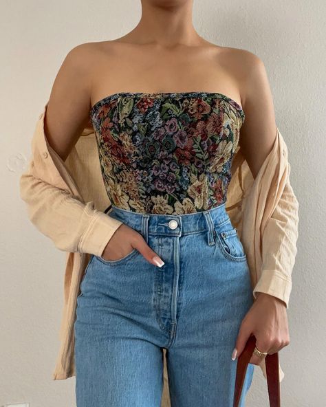 Some of our favorite tops 🤩 1, 2, 3, or 4!? Vote your favorite! 🏷️ Women’s crop tops, blouses, and corsets, spring fashion, online boutique, shopping, style, outfits Floral Corset Top, Floral Corset, Trendy Fashion Tops, Style Outfits, Corsets, Corset Top, Fashion Tops, Fashion Boutique, Online Boutique