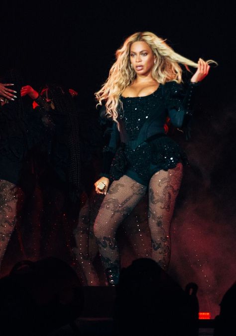 Formation World Tour Beyonce Formation Tour, Beyonce Performance, Formation Tour, Beyonce Pictures, The Formation World Tour, Formation World Tour, Beyonce Formation, Beyonce Outfits, Sasha Fierce