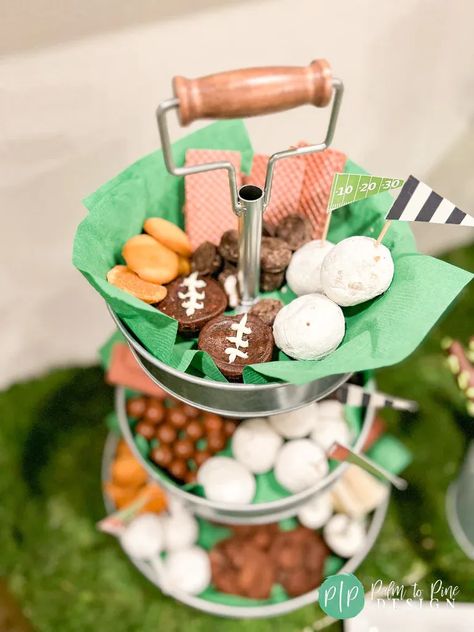 Football Birthday Dessert Ideas Boys Football Birthday Party, Football Party Activities, Birthday Dessert Ideas, Kids Football Parties, Football Birthday Party Ideas, Sundae Dessert, Football First Birthday, Football Birthday Invitations, Birthday Football