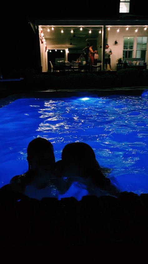 Vsco Asthetic Picture, Couples In Pool Night, Pool Asthetic Picture Night, Couples Swimming Pool Night, Late Night Swimming Aesthetic, Couple In Pool Night Aesthetic, Pool Date Aesthetic, Late Night Pool Aesthetic, Swimming At Night Aesthetic