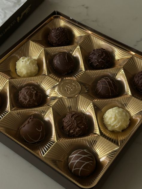 Godiva Truffles, Godiva Chocolatier, Fruit Chip, Chocolate Work, Big Chocolate, Godiva Chocolate, Candy Truffles, Cherry Cake, Valentine Chocolate