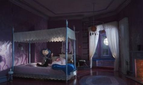 Girl bed room idea, Coraline inspired. Coraline Room, 2009 Aesthetic, Coraline Art, Coraline Movie, Coraline Aesthetic, Disney Screencaps, Coraline Jones, Pink Palace, Disney Rooms