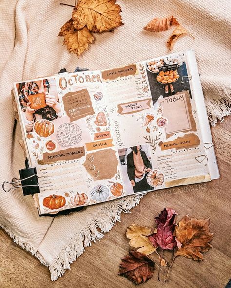 October autumn bullet journal #journal #notebook #bujo #fall #autumn Autumn Bullet Journal, Bullet Journal October, Bullet Journal Spreads, Journal D'art, Album Journal, October Autumn, Bullet Journal Cover Page, October Crafts, Bullet Planner