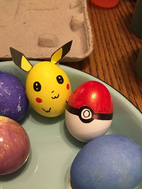 Character Easter Eggs, Pokemon Easter Eggs, Easter Egg Ideas, Funny Easter Eggs, Easter Baskets To Make, Easter Egg Art, Easter Egg Dye, Easter Egg Designs, Easter Egg Crafts