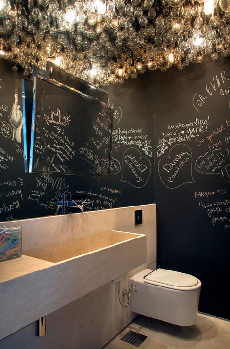 Desired House, Chalkboard Walls, Writing On The Wall, Toilette Design, Bathroom Improvements, Restaurant Bathroom, Home Design Diy, Bad Inspiration, Chalkboard Wall