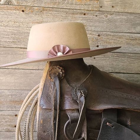 Buckaroo Hats, Country Girl Life, Custom Made Hats, Handmade Hats, Cowgirl Hats, Handmade Hat, Instagram Girls, Country Girl, Girls Life