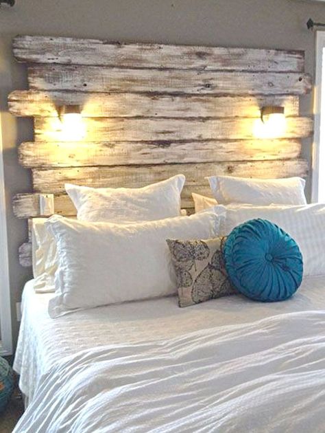 Koti Diy, Rustic Headboard, Rustic Bedroom Decor, Cute Dorm Rooms, Diy Bedroom, Diy Headboard, Wood Headboard, Trendy Bedroom, Country Style Homes