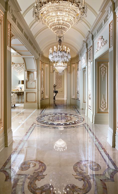 سلالم حلزونية, Marble Floors, Casa Vintage, Marble Flooring, Mansion Interior, Mansions Luxury, Mansions Homes, Luxury Homes Interior, Luxury Homes Dream Houses